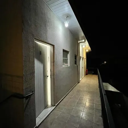 Kitnets Da Lane Apartment Campos do Jordao Exterior photo